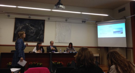 Marga García presentando su Máster Tesis